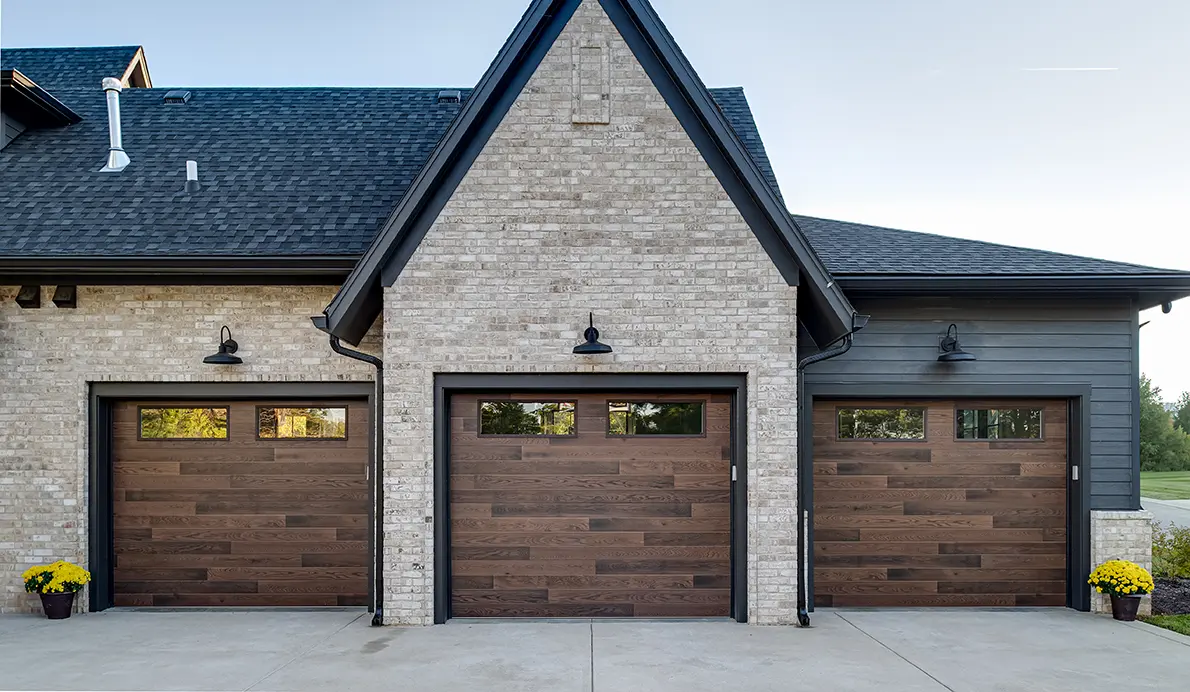 Clopay Modern Steel&trade; Ultra-Grain&reg; Plank garage door