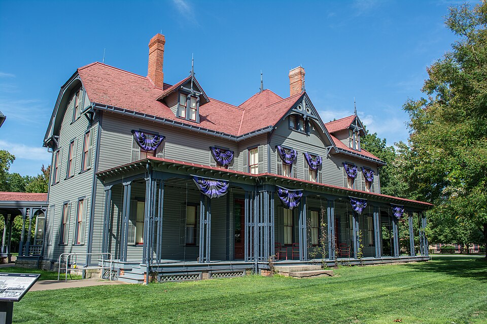 Mentor, Ohio: house front - James A Garfield National Historic Site