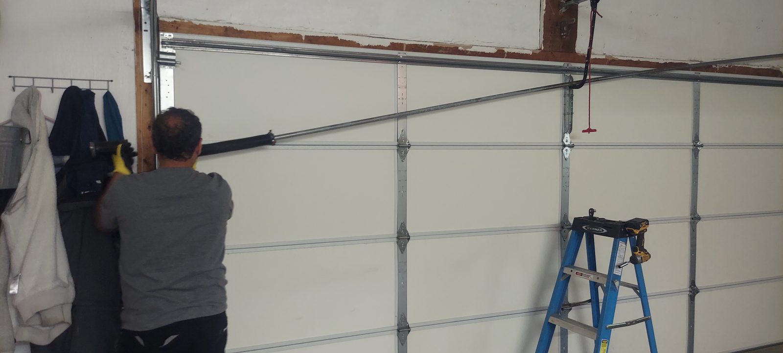 Proactive Garage Door Repair on the job, photo 4