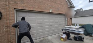 Garage door job in Broadview Heights, OH