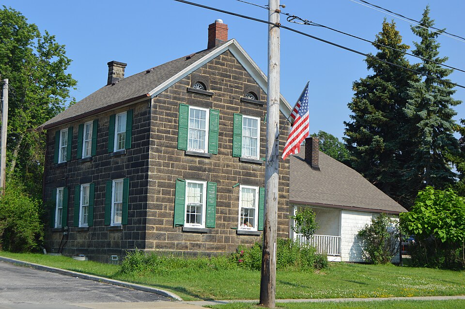 Seven Hills, Ohio: the historic John Froelich House on Broadview Road