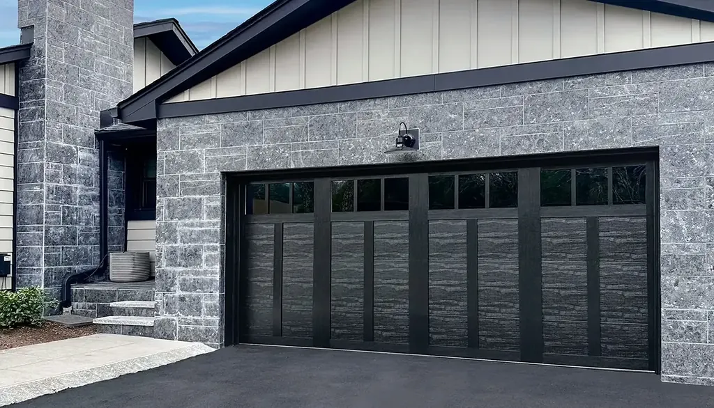 Clopay Canyon Ridge Elements garage door, example 2