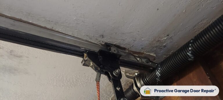 Garage door repair in Cuyahoga Falls, OH, photo 1