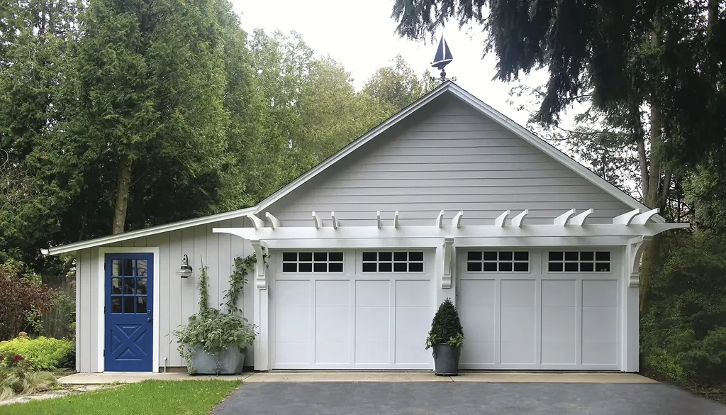 Clopay Grand Harbor garage door, example 1