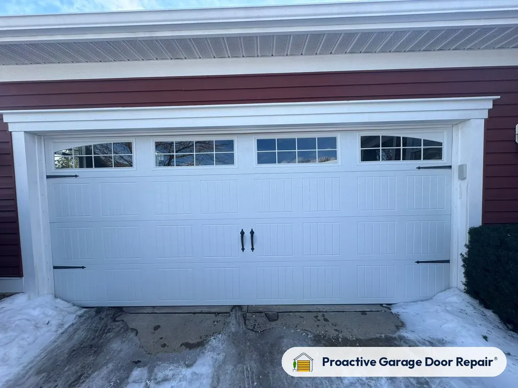 New garage door installed by Proactive Garage Door Repair, photo 2