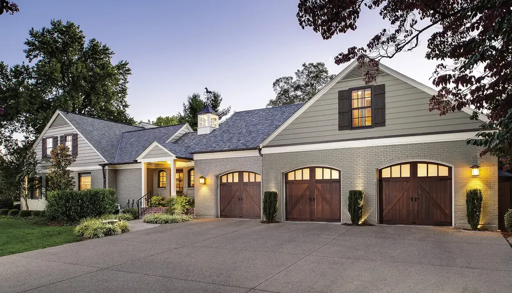 Clopay Reserve Wood Limited Edition garage door, example 4
